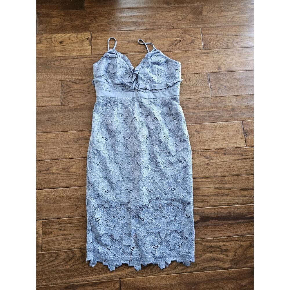 Bardot Vienna Lace Overlay Dress Dusty Blue Size 10 EUC - Picture 9 of 10